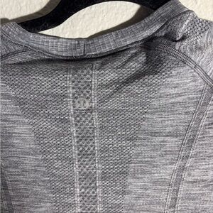 Lululemon Gray Swiftly Tech Top